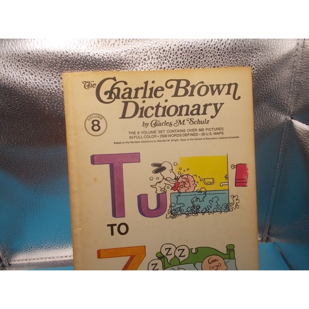 Vintage 1973 Charlie Brown Dictionary Complete 8 Volume Set Charles M Schulz